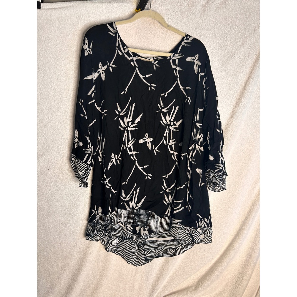 Soft Surroundings Black White Bamboo Batik Print Rayon Tunic Top Plus 1X 318P33